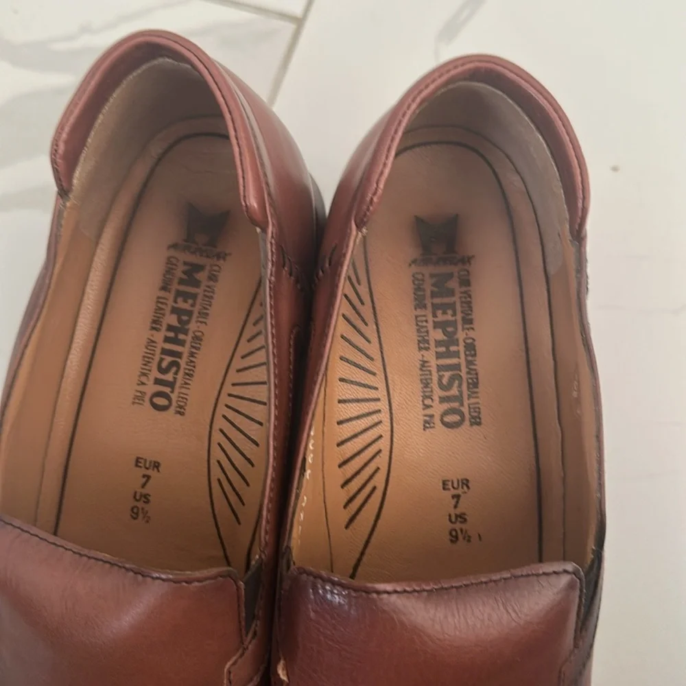 Women's Leather Mephisto Air-Relax Slip Ons Loafers Sz 9.5 Brown Cognac Comfort